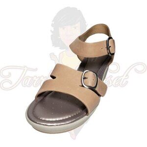 ONE LEFT SHOE ONLY - Easy Spirit Escharisma Tan Slingback Sandals
